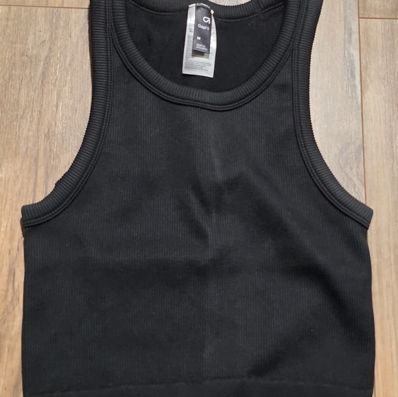 GAPFit Classic Black Tank Top - Picture 2 of 6